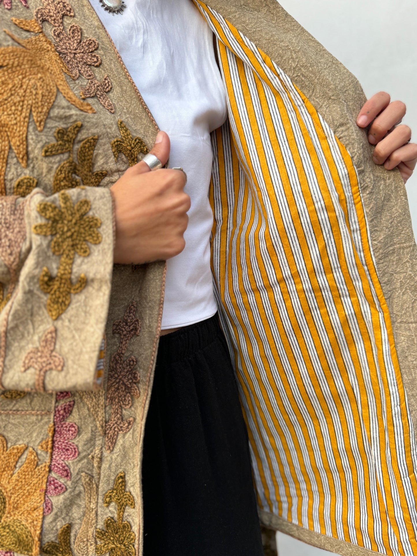 Suzani kimono Suraya - ruční výšivka
