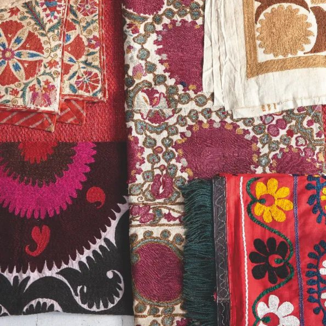 Suzani kolekce: Spojení tradičního řemesla s moderní elegancí