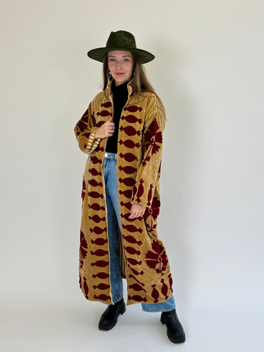 Suzani sametový kabát Tiria