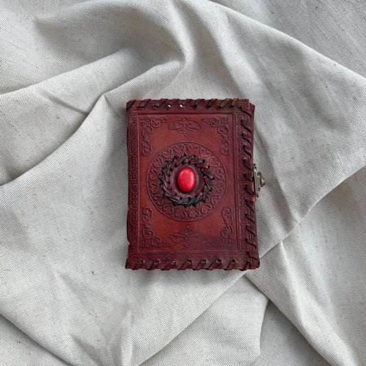 Akaza आकाश - leather notebook (small)