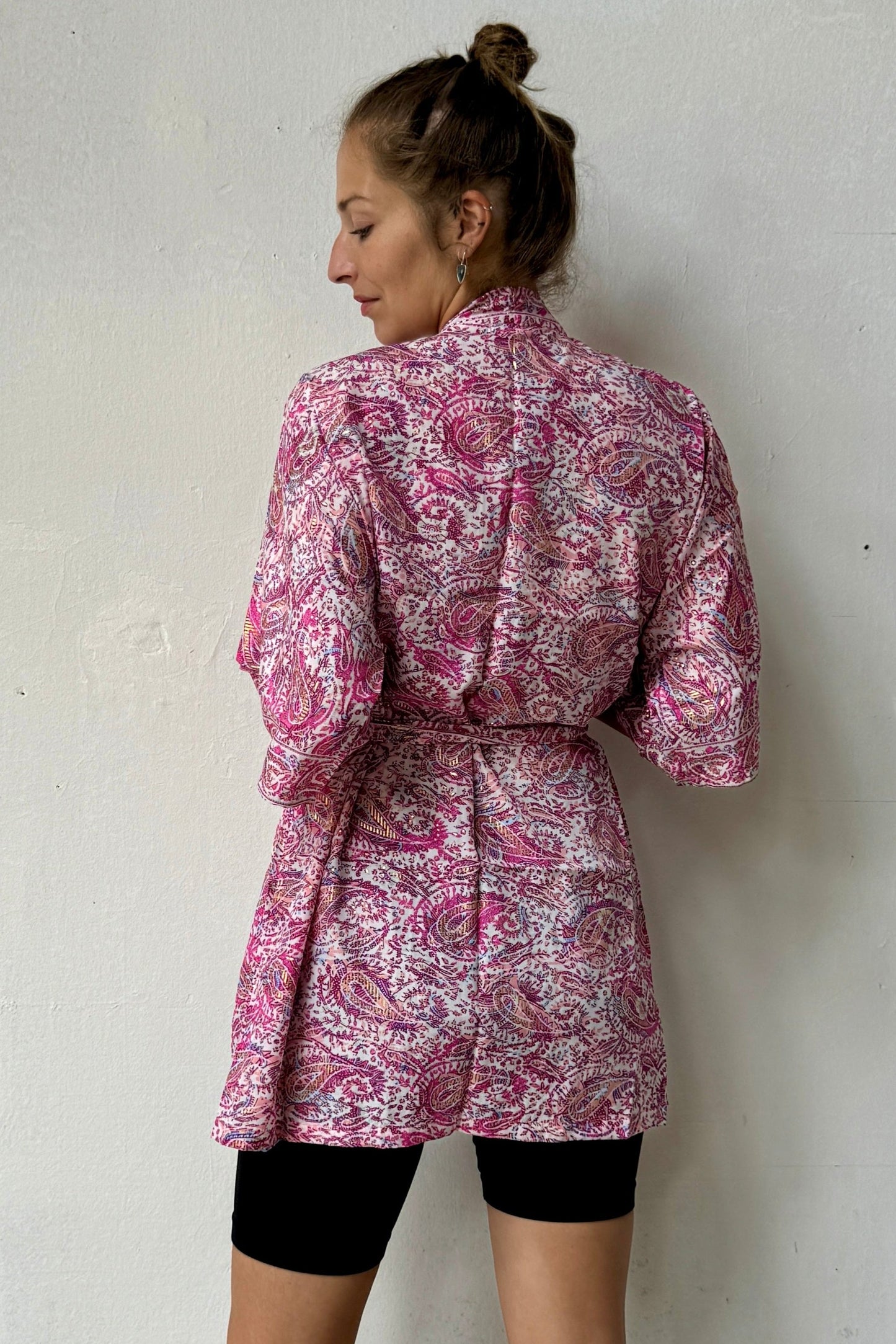 Short Ishita Kimono