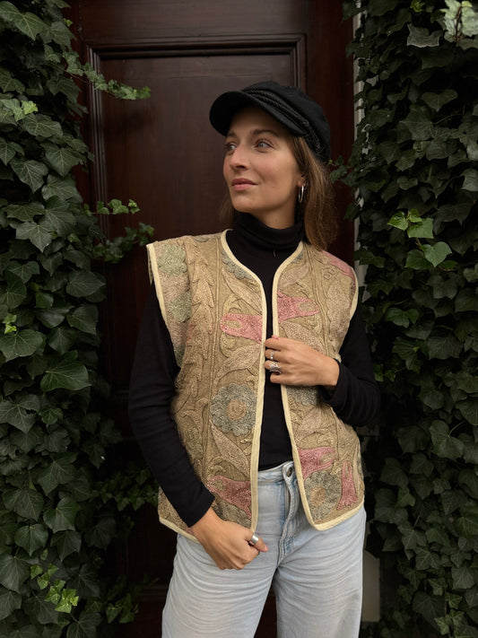 Suzani vesta Anaya - ruční výšivka