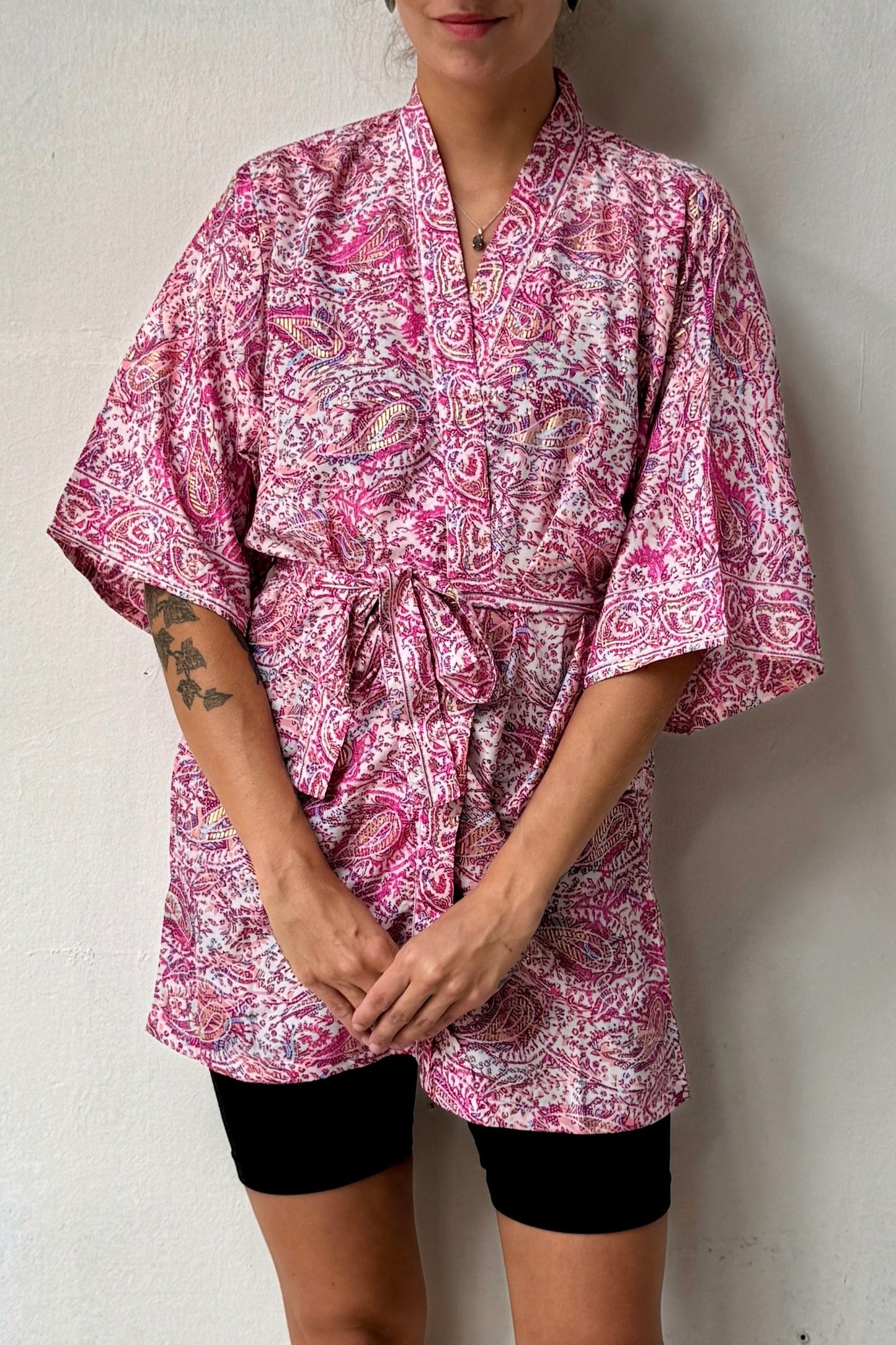 Short Ishita Kimono