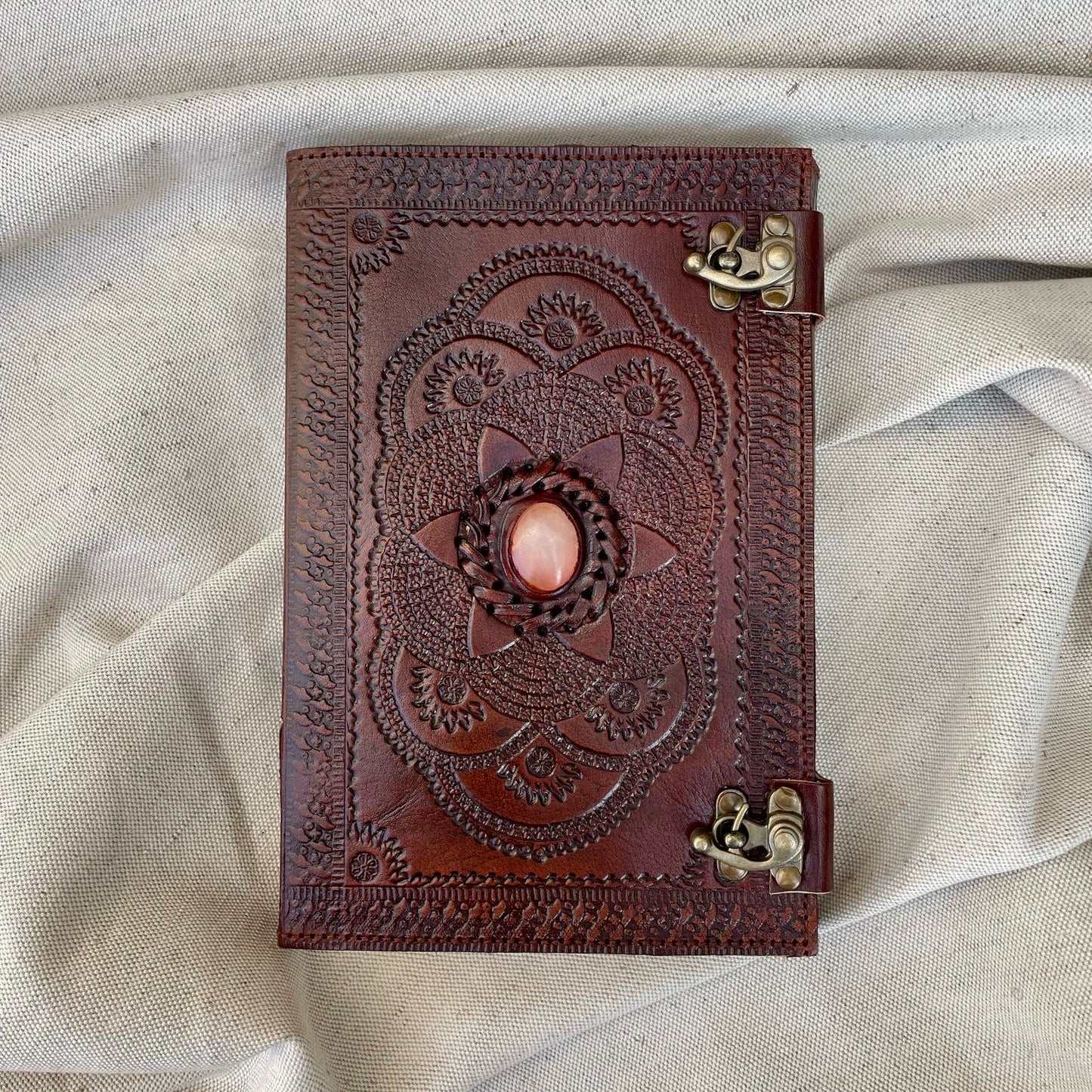 Samudbhū समुद्भू - leather notebook (large)